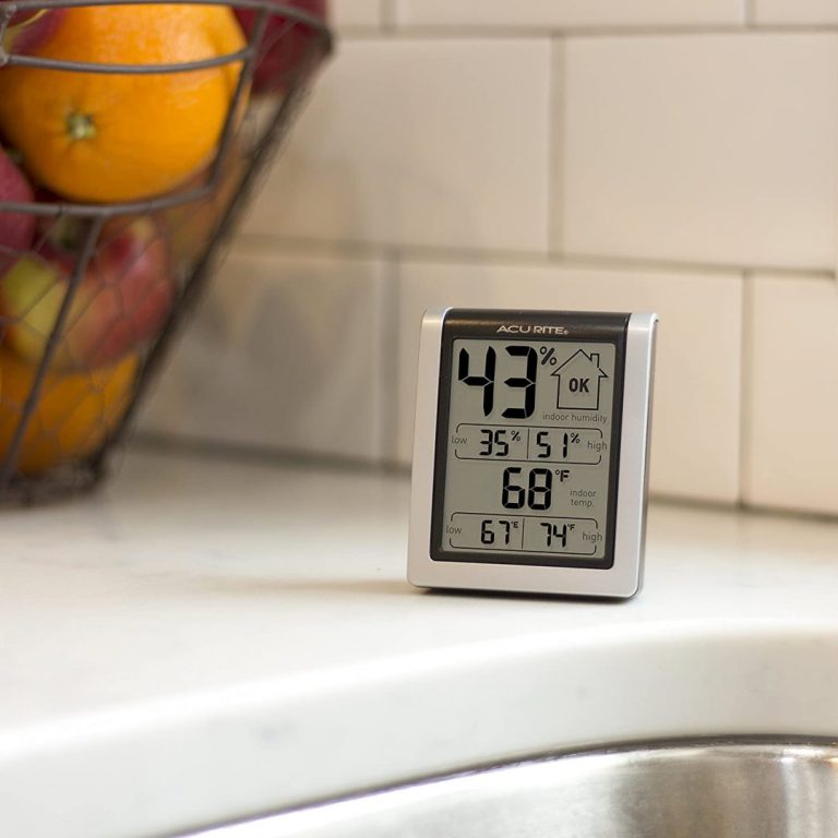 AcuRite 00613 Digital Hygrometer
